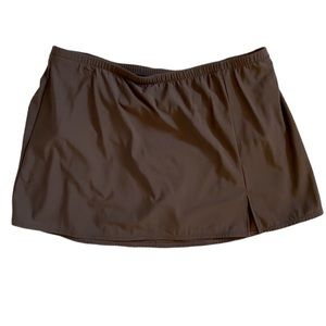 Gorgeous brown plus size 24W swim skirt swim bottoms attached underneath NWT